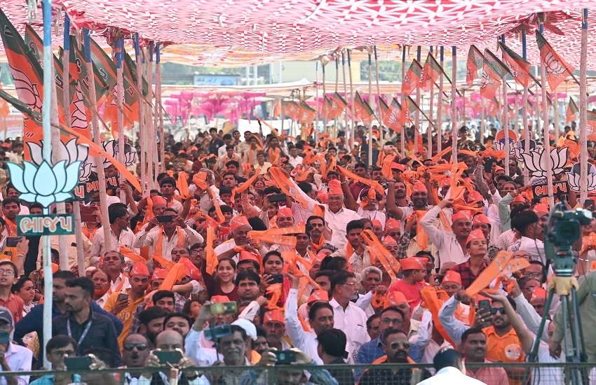 Gujarat election 2022: कांग्रेस को गुजरात की जनता का भरोसा जीतना है तो छोडऩी होगी जातिवाद, वोटबैंक की राजनीति: मोदी