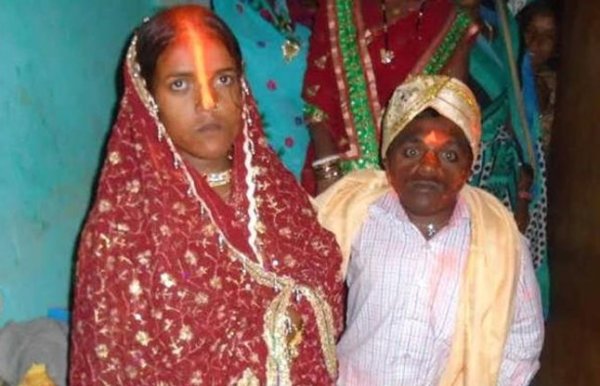 strange marriage in photos 