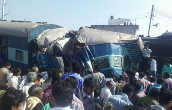 Rae Bareli: Dehradun-Varanasi Janata Express derai