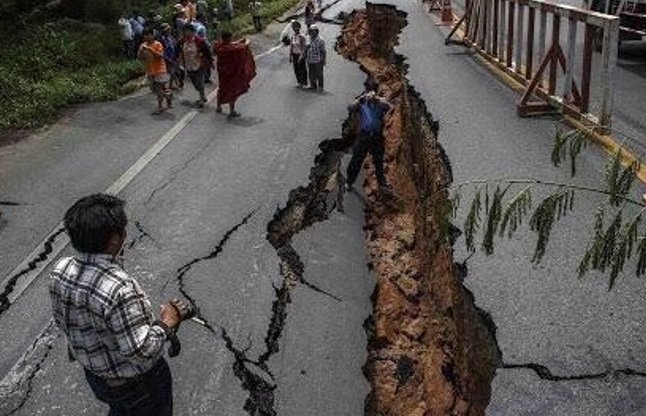 Nepal earthquake video