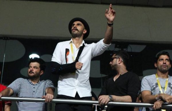 People reaction on ipl-2015 final 