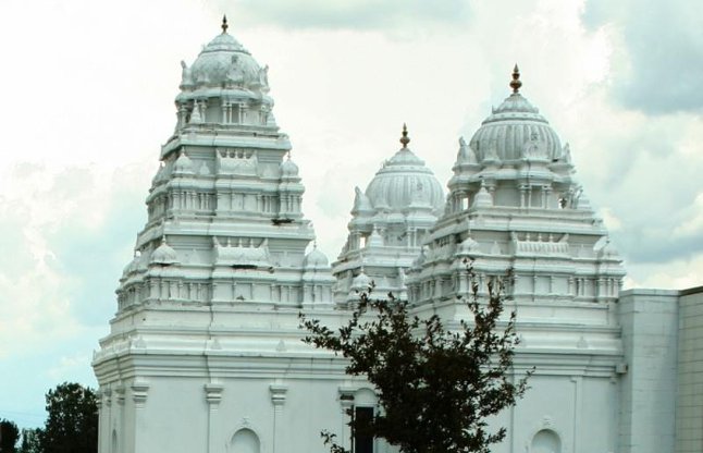 Kashi vishwanath temple at Flint river