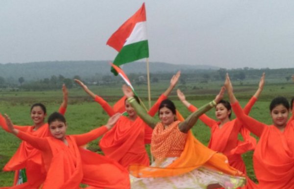 V. Anuradha Singh 's Vadematram kathak photos 