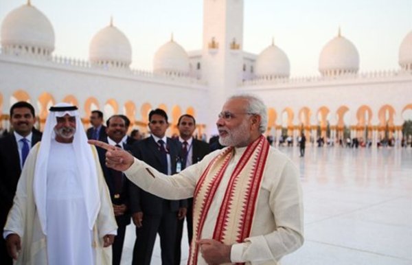 Narendra Modi on his UAE visit for two days photos