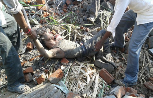 workers died in narsinghpur