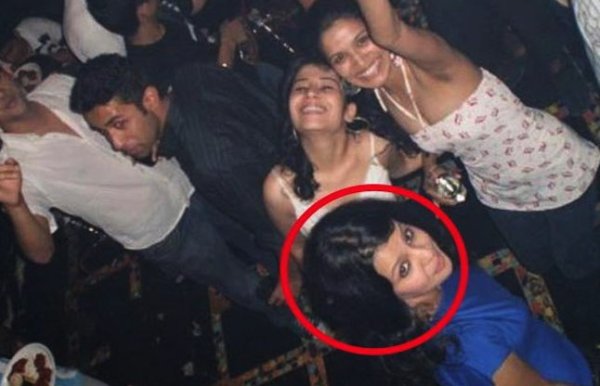 sakshi dhoni before marriage party photos 