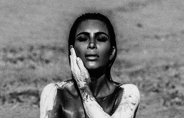 Kim Kardashian Photoshopped Her Nude Pics 