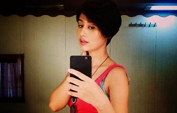 this girl became celebrity from her very first adv