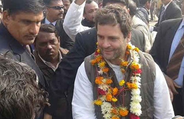 अमेठी में राहुल गांधी के सामने ही कांग्रेसी कार्यकर्ताओं में हाथापाई