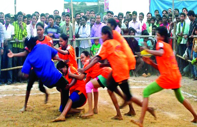 राज्य स्तरीय कबड्डी स्पर्धा में खिलाडिय़ों ने दिखाए जौहर | Balod ...