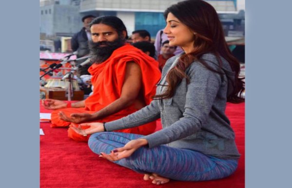 shilpa shetty Yoga