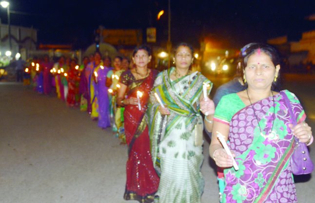Bastar rural mahila congress in candle march