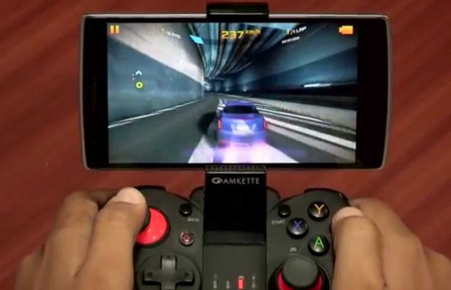 mobile gaming device