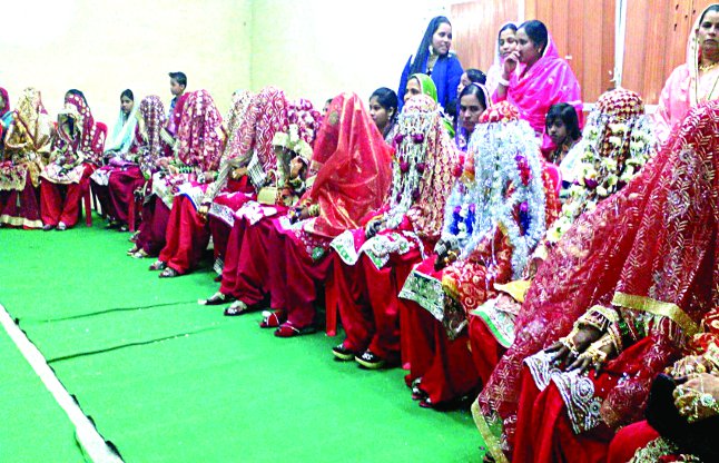 23 Muslim couples have married Ijtemai