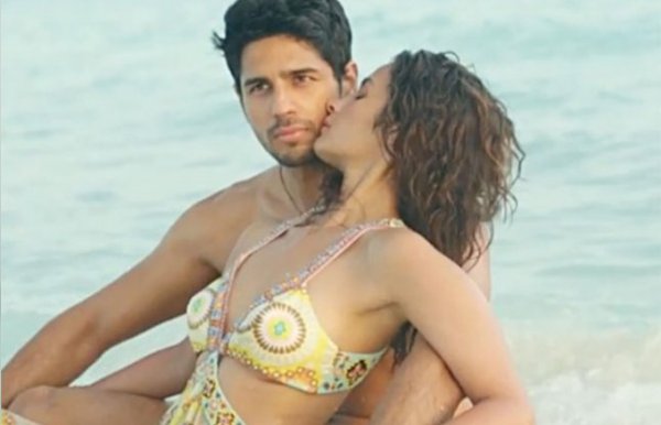 Alia Bhatt Sidharth Malhotra hot photoshoot