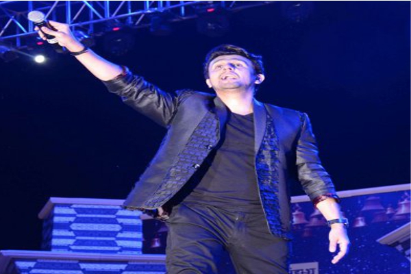 Sonu Nigam live concert photos