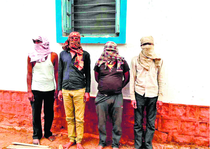 man, sticks, electoral, revenge, killing, chhatarp