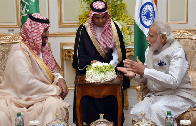PM Modi Gifted Replica Of Mosque TO Arab King