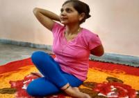 yoga guru majhabi 