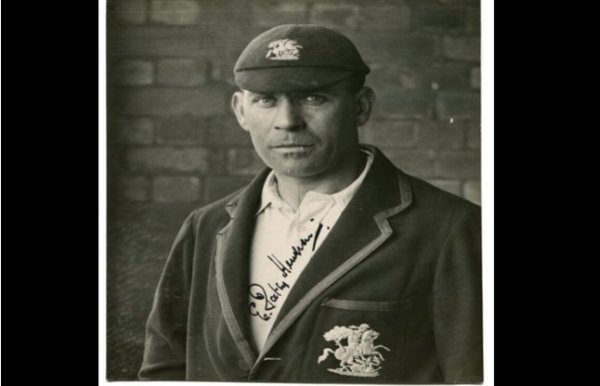 Oldest cricketers to hit century in Test match