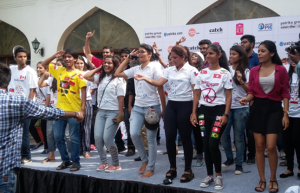 glamorous photos of Global Village 2016