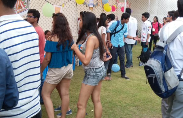 glamorous photos of Global Village 2016