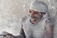 Faced with the health of workers at risk