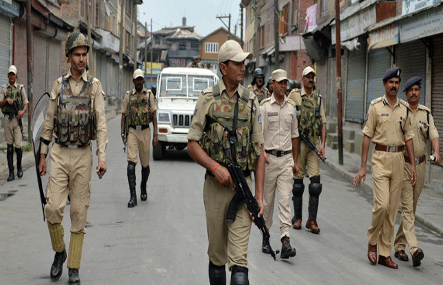 Curfew In Kashmir