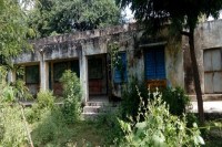 Empty schools Mauja Mauja