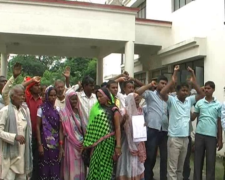 villagers protest