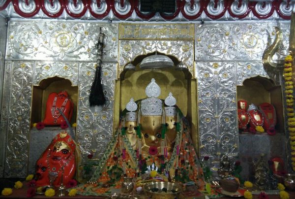 Shaktipeeth baglamukhi mandir nalkheda  