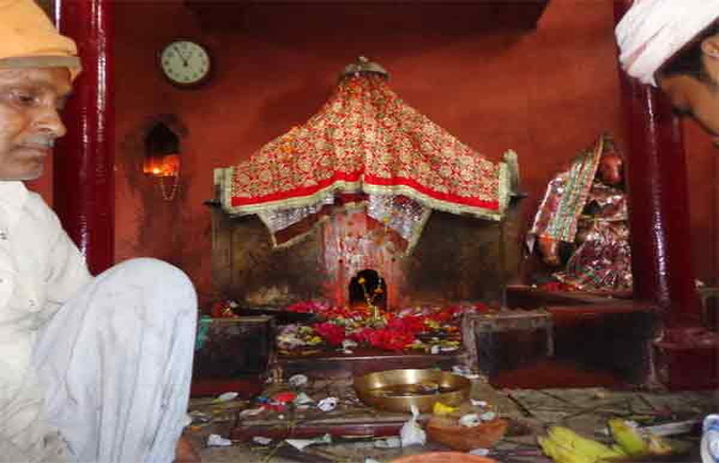 barahi devi uttar bhawani temple