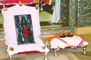  two statues Dwarkadhish  templeat rajasmand