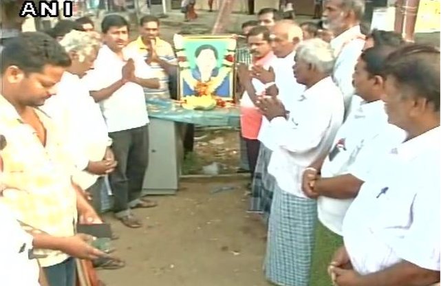 Jayalalitha dies whole tamilnadu is mourning