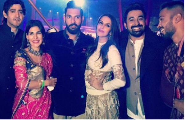 Yuvraj singh reception party in delhi