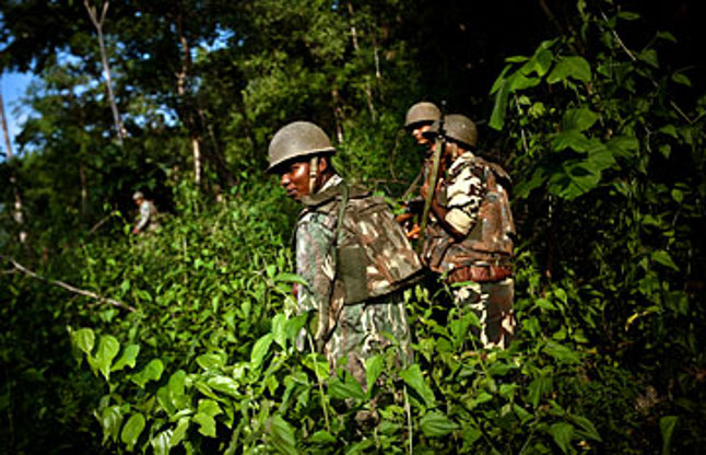 Naxali fled leaving weapons When police confronted