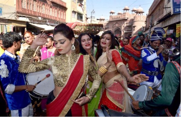 Life pics from around the country