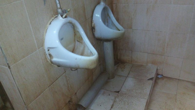 Broken toilet and dustbin in narsinghpur station,s