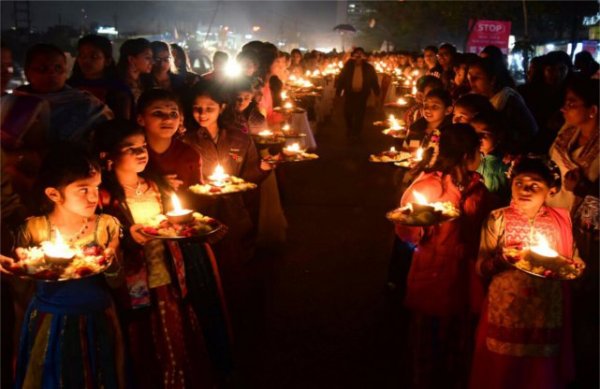 Makar sankranti celebrated in india
