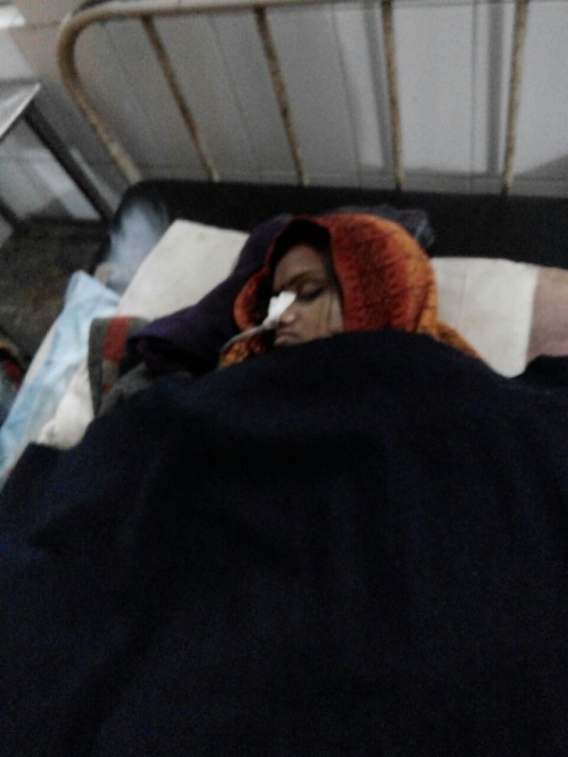 wife eaten poison, condition serious, hubby wife l