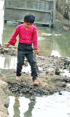 Child drank Polluted water of sewer