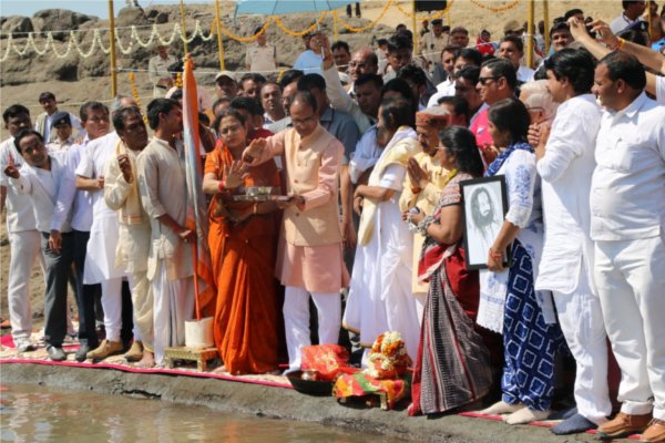 shivraj singh chouhan at dhar
