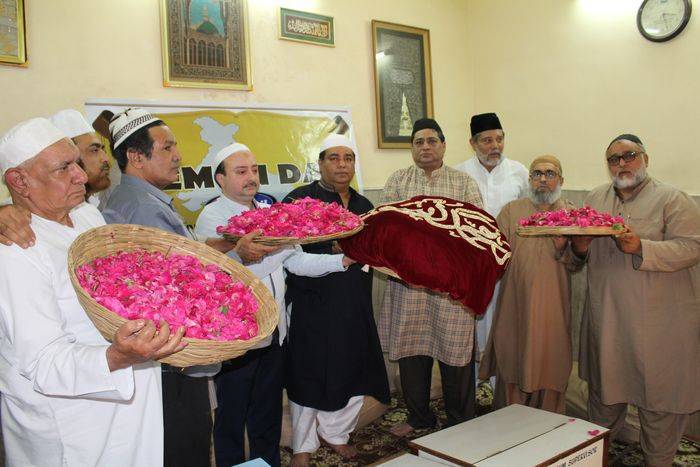 famous pushkar rose in garib nawaz dargah
