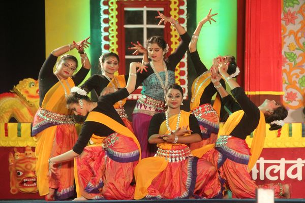 malwa utsav had a lots of dance performances