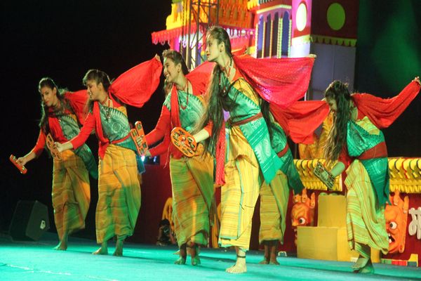 malwa utsav had a lots of dance performances