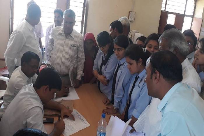 आबूरोड : नाटक साबित हो रही अस्थाई अतिक्रमण हटाने की कार्रवाई