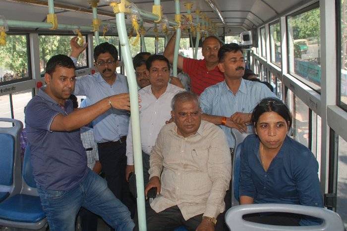 kota collector travel in city bus for inspection