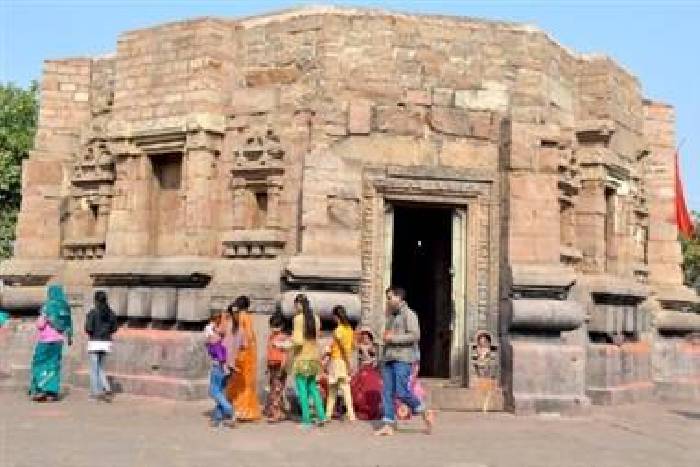 paryatan sthal