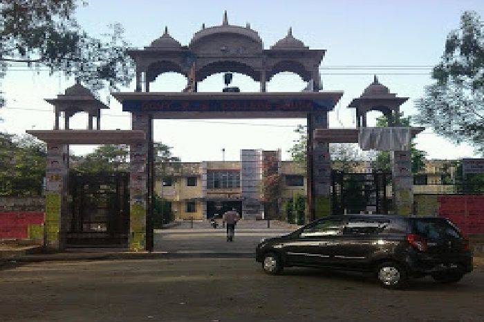 Date of admission application in college increased