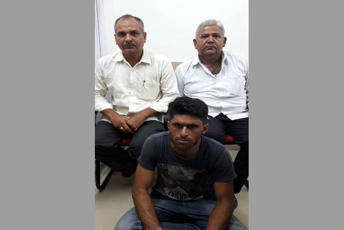 police arrested an accused of firing in jodhpur, firing in jodhpur, police new technique of arresting criminals, wanted criminals of jodhpur, crime news of jodhpur, jodhpur news